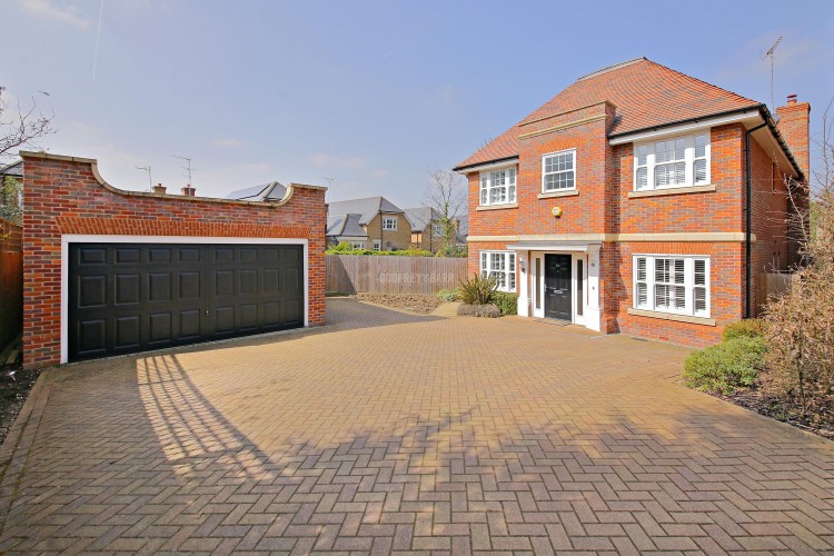 View Full Details for Bramley Close, Mill Hill