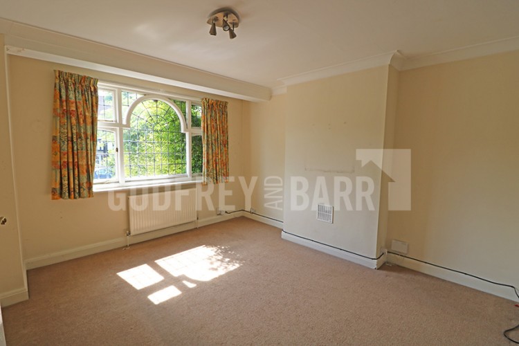 View Full Details for Abbots Gardens, East Finchley / Hampstead Garden Suburb borders