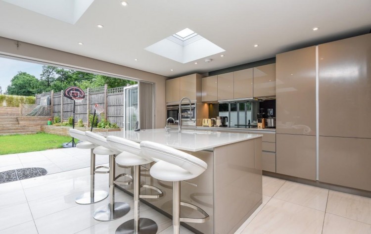 View Full Details for Uphill Road, Mill Hill