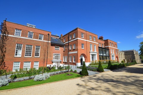 Rosary Manor, The Ridgeway, Mill Hill Village