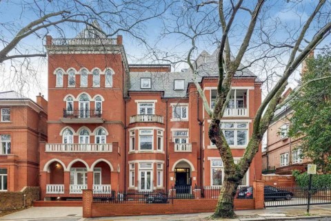 Fitzjohns Avenue, Hampstead