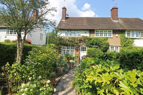 Falloden Way, Hampstead Garden Suburb