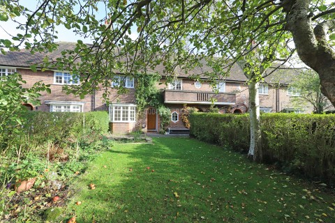 Neale Close, Hampstead Garden Suburb