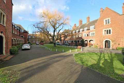 Meadway, Hampstead Garden Suburb