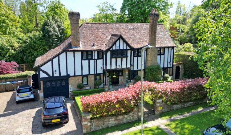 View Full Details for Northcliffe Drive, Totteridge