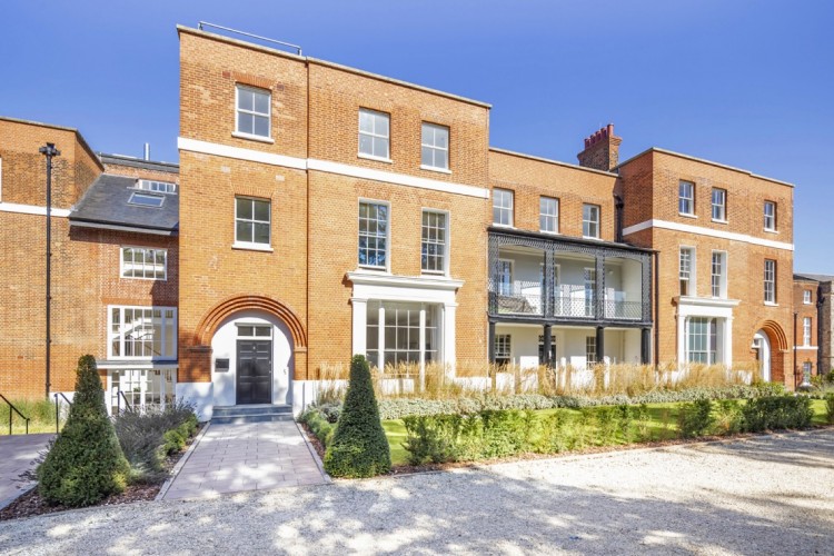 View Full Details for Rosary Manor, Mill Hill Village