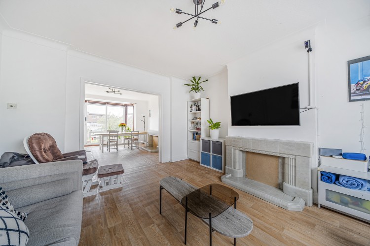 View Full Details for Abbots Gardens, East Finchley