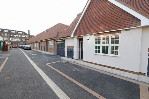 Bute Mews, Hampstead Garden Suburb