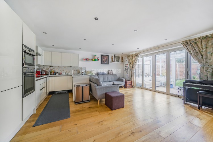 View Full Details for Mill Close, Mill Hill East/ Hendon