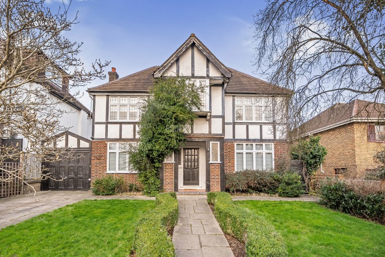 View Full Details for Holmdene Avenue, Mill Hill