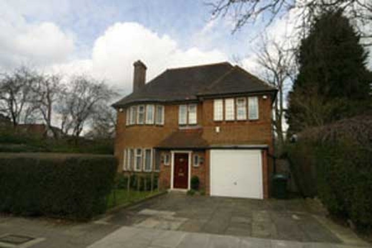 View Full Details for Holne Chase, Hampstead Garden Suburb